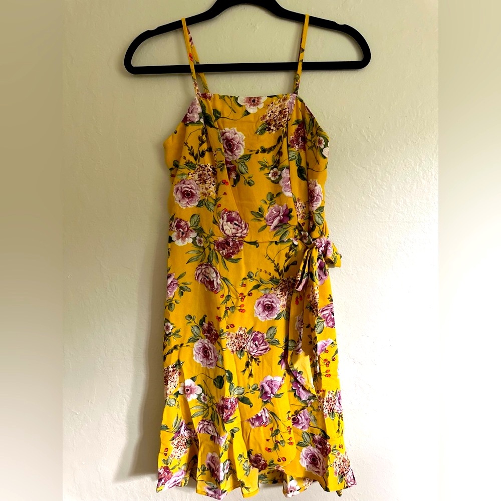 NWT Floral dress in Mustard color, size small